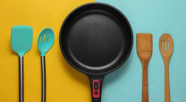 What Not to Fry in a Non-Stick Pan — Experts Explained