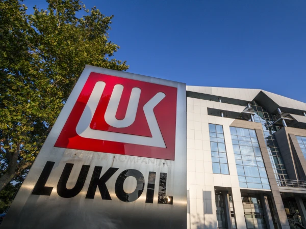 Lukoil to Sell Foreign Assets Due to US Sanctions