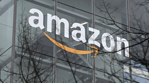 Are People No Longer Needed? Amazon to Lay Off Tens of Thousands of Employees
