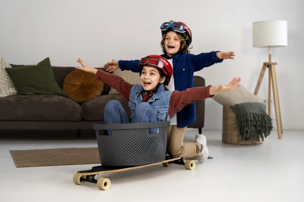 Riga pensioners complain about noisy children: what to do with them – tie them up?