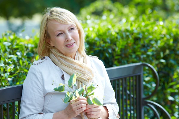 How to Understand That Your Body is Aging: 5 Signals You Shouldn't Ignore