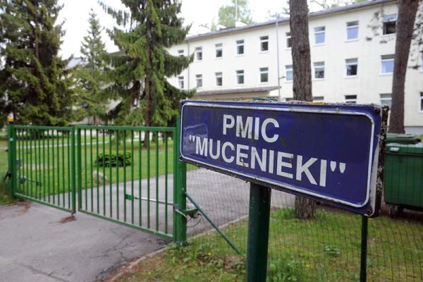 One ambulance call - 200 euros: it became known how much treating migrants costs taxpayers