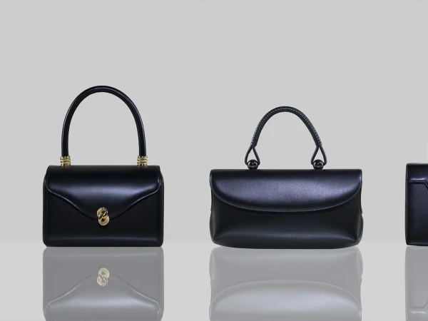 The new Prime Minister's bag has become a hit in Japan: the manufacturer cannot keep up with orders