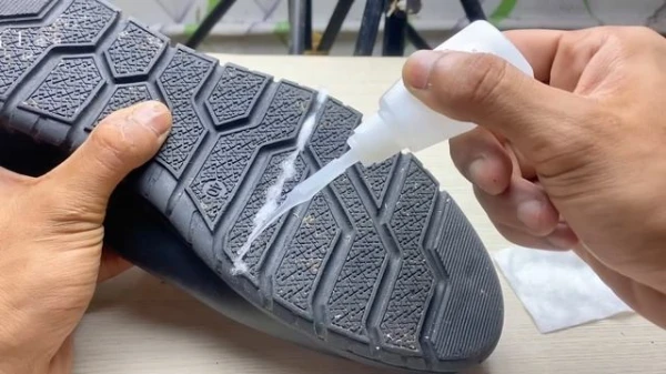 If the Sole of Your Shoes is Cracked: A Cobbler's Life Hack on How to Save It