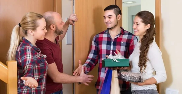 What Annoys Guests: 12 Household Mistakes Even Good Hosts Make