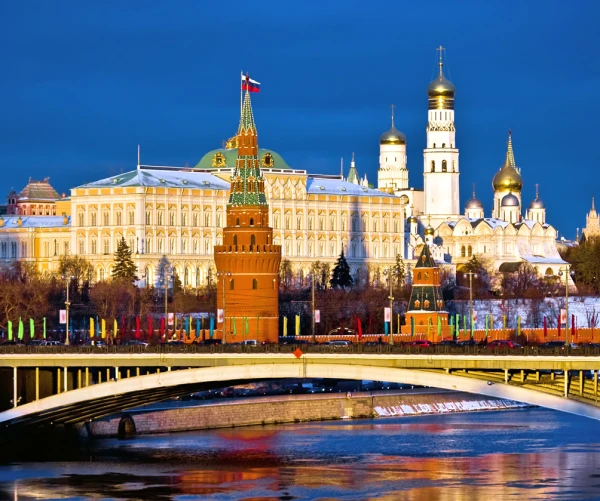 Moscow's Hand Reaches into the Latvian Saeima: Deputies Accuse Each Other of Working for Putin's Associate