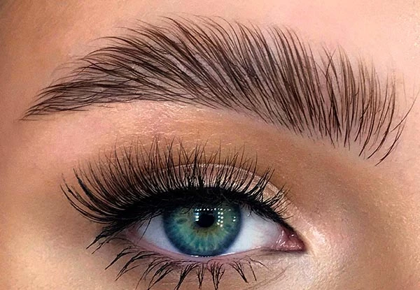 Eyebrow Shape: 5 Mistakes That Age You