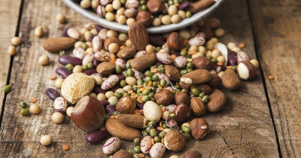 How Nutrition Helps Maintain Energy and Mood