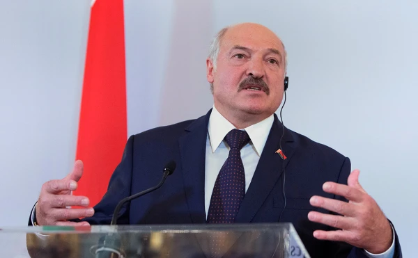 Lukashenko Harshly 'Sent' Washington Due to Lithuania