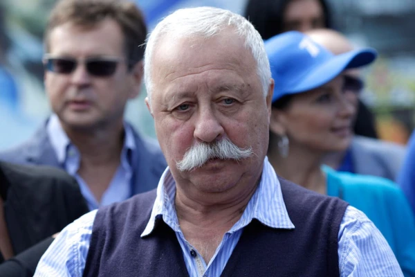 Леонид Аркадьевич еще блеснет в эфире.