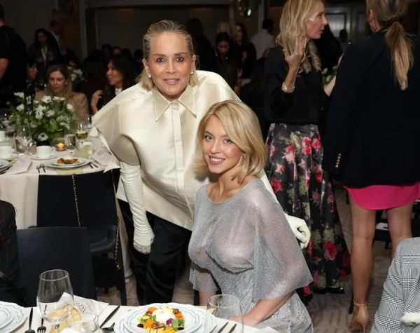 Шарон Стоун и Сидни Суини. Фото - соцсети.