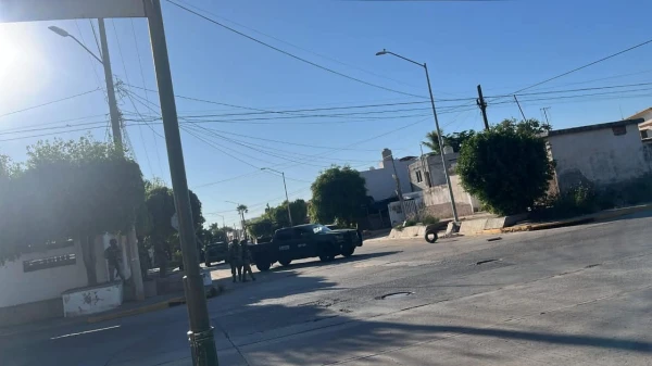 In Mexico, 13 members of a drug cartel killed in a shootout with police