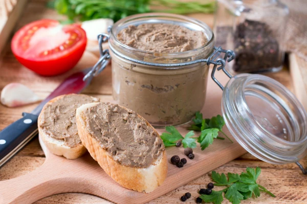 Tender Chicken Liver Pâté Without Frying