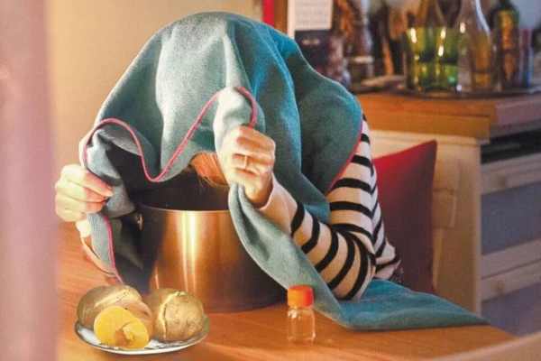 Honey, raspberries – aside? Which cold remedies are more likely to harm