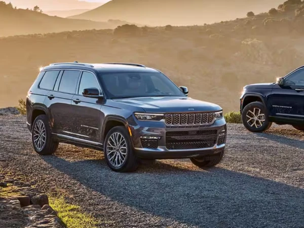 Jeep Owners Advised Not to Park in Garages: Fire Risk