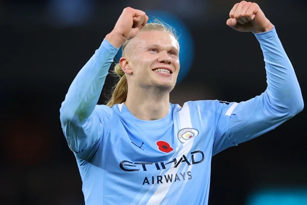 Erling Haaland is the only player in the top 100 Champions League scorers with more goals than matches played