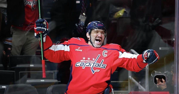 Alexander Ovechkin Made NHL History: 900 Goals and a New World Record