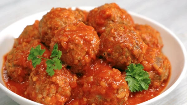 Taste of Childhood: Cooking Lazy 'Hedgehogs' from Minced Meat with Rice in the Oven