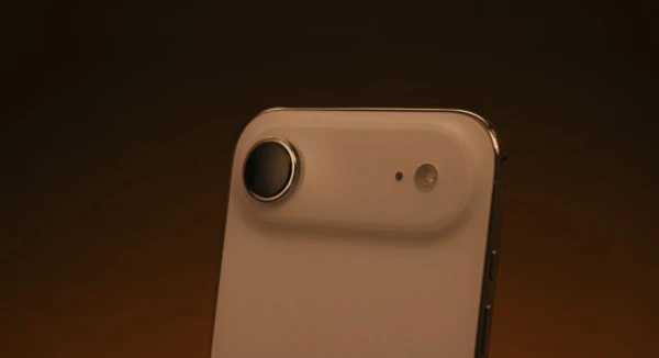 A New iPhone Air Revealed