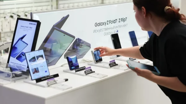 Невозможно постоянно обновлять свои гаджеты.