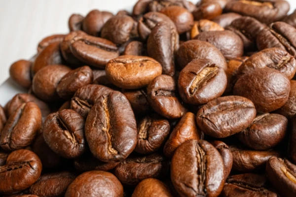Can Eating Coffee Beans Replace Liquid Coffee?
