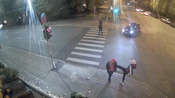 Night Attack in Central Riga: Foreigner Knocked Down and Robbed
