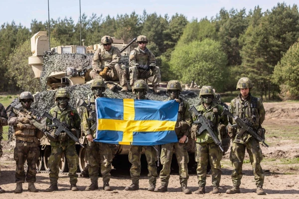 Sweden's Defense Minister on Latvia and its Neighbors: 'We Either Row Together or We Sink Together'