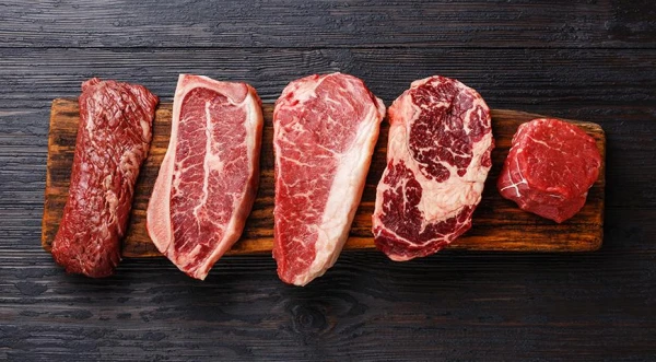 What is a steak: types and choosing a cut for everyone