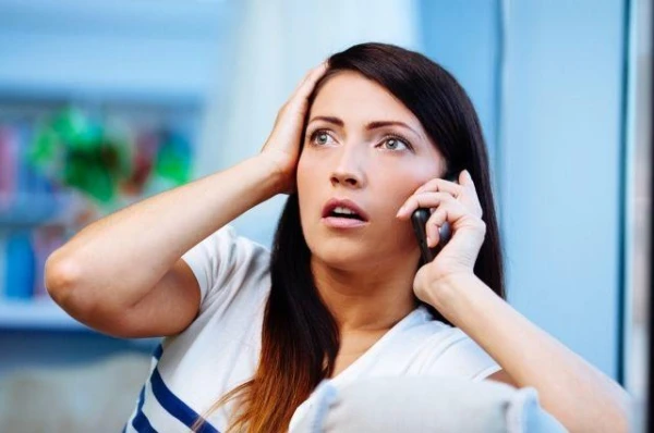 Why Modern Children Are Reluctant to Call Relatives on the Phone?