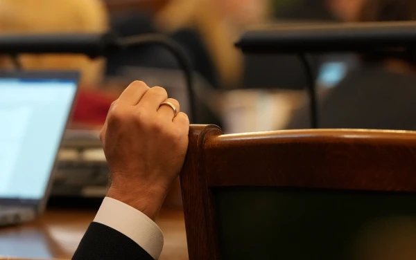 The Saeima has submitted to the committee amendments to increase fines for disrespecting the state language