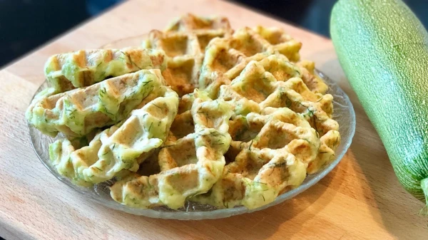 Zucchini and Cheese Waffles: Quick and Nutritious Breakfast in 30 Minutes
