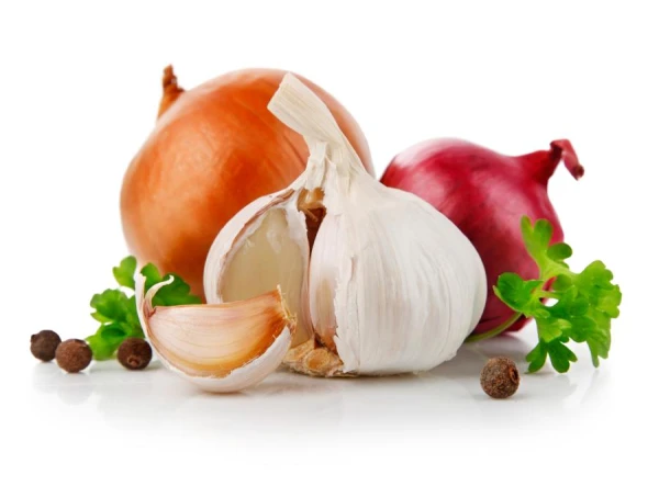 What diseases can onions protect against?