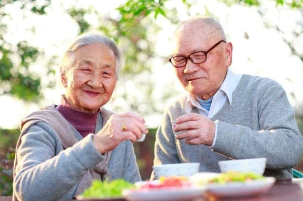 How to Maintain Health: Secrets of Japanese Centenarians