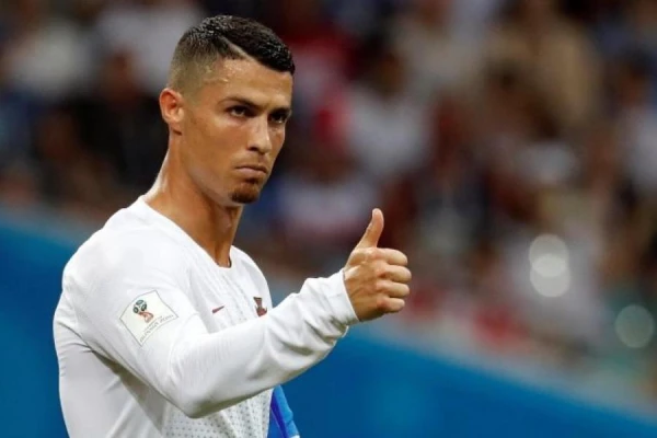 Cristiano Ronaldo received a red card in the World Cup 2026 qualifying match