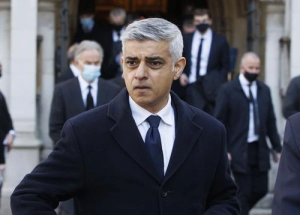 Trump Calls London Mayor a Disgusting Person