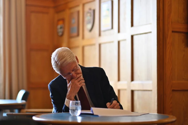 Trump ordered an investigation into Epstein's alleged connections with Clinton