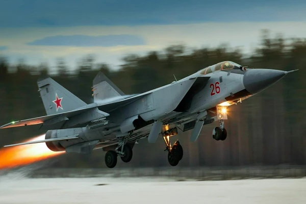 Russian MiG-31 Pilot Advises How Western Intelligence Should Recruit for Hijacking a Fighter Jet