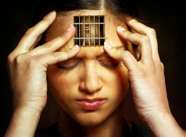 10 Effective Ways to Get Rid of Headaches Without Medication