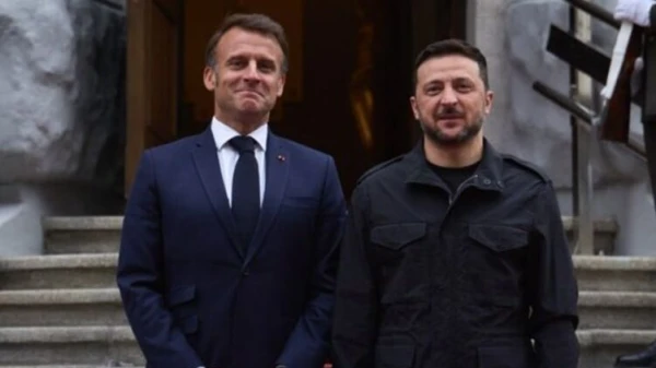 Zelensky's New Victory: France to Supply Ukraine with 100 Rafale Fighters