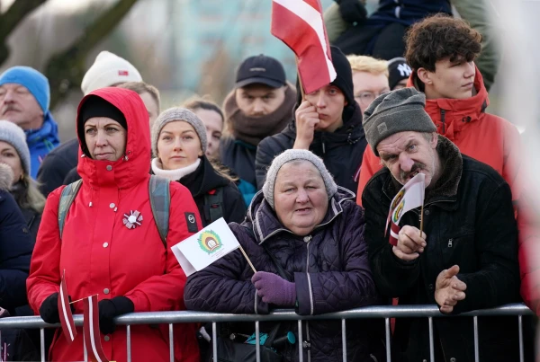 On November 18, 5171 Latvians were born