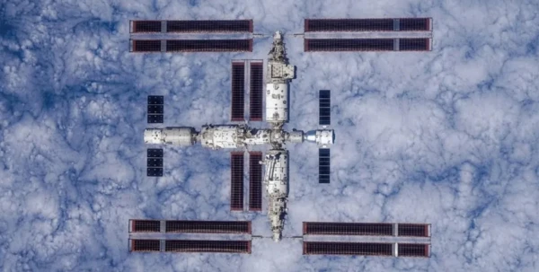 Chinese Astronauts Stranded in Space After Their Colleagues' Rescue: What We Know