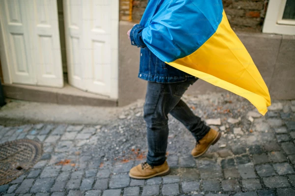 Ukraine will receive nearly one billion euros from an EU country with a troubled economy