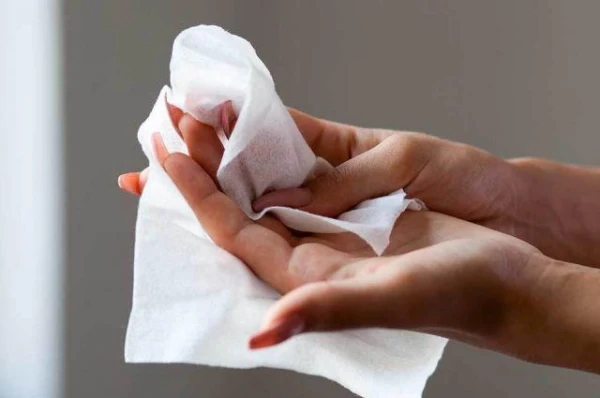 A medic explained why it is not advisable to frequently use wet wipes
