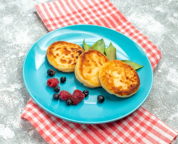 Tender Curd Pancakes with Pumpkin: The Best Autumn Dessert