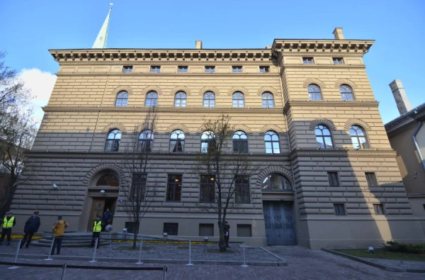 Signatures Collected Under Proposal for Expulsion for Disloyalty