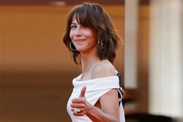 5 Beauty Secrets of Sophie Marceau That Help Her Look Young at 50+