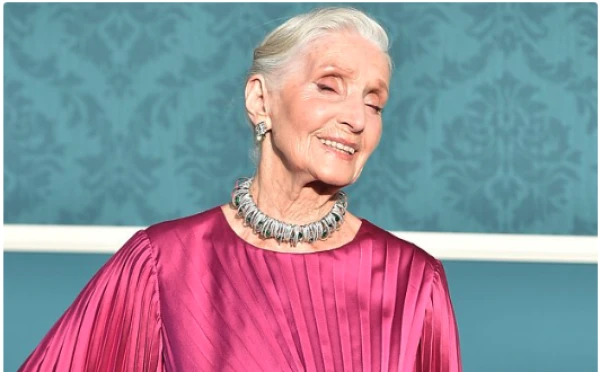 The 91-Year-Old Model Spoke About Her Husband's Reaction to Her Work