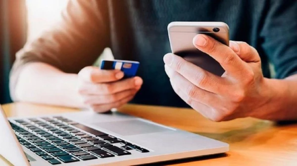 Discount Season — A Feast for Fraudsters: Experts Urge Caution When Shopping Online