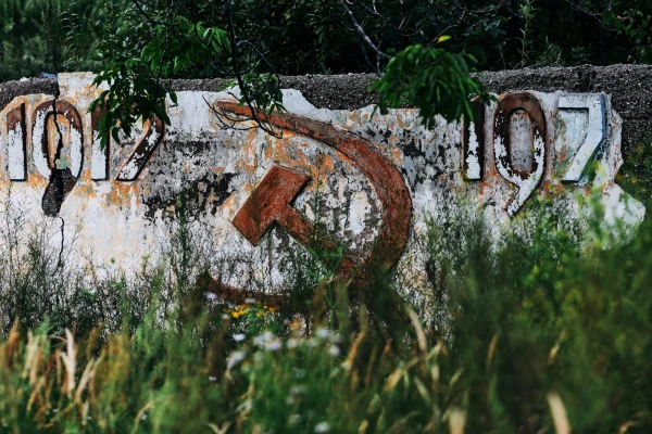 “We were constantly milked”: researcher explains Latvia's sad economic situation