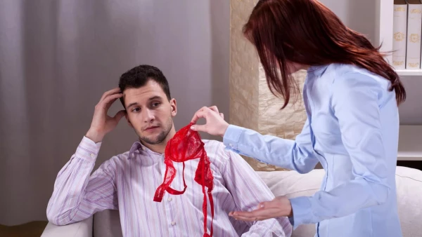 6 Myths About Infidelity Debunked by Science